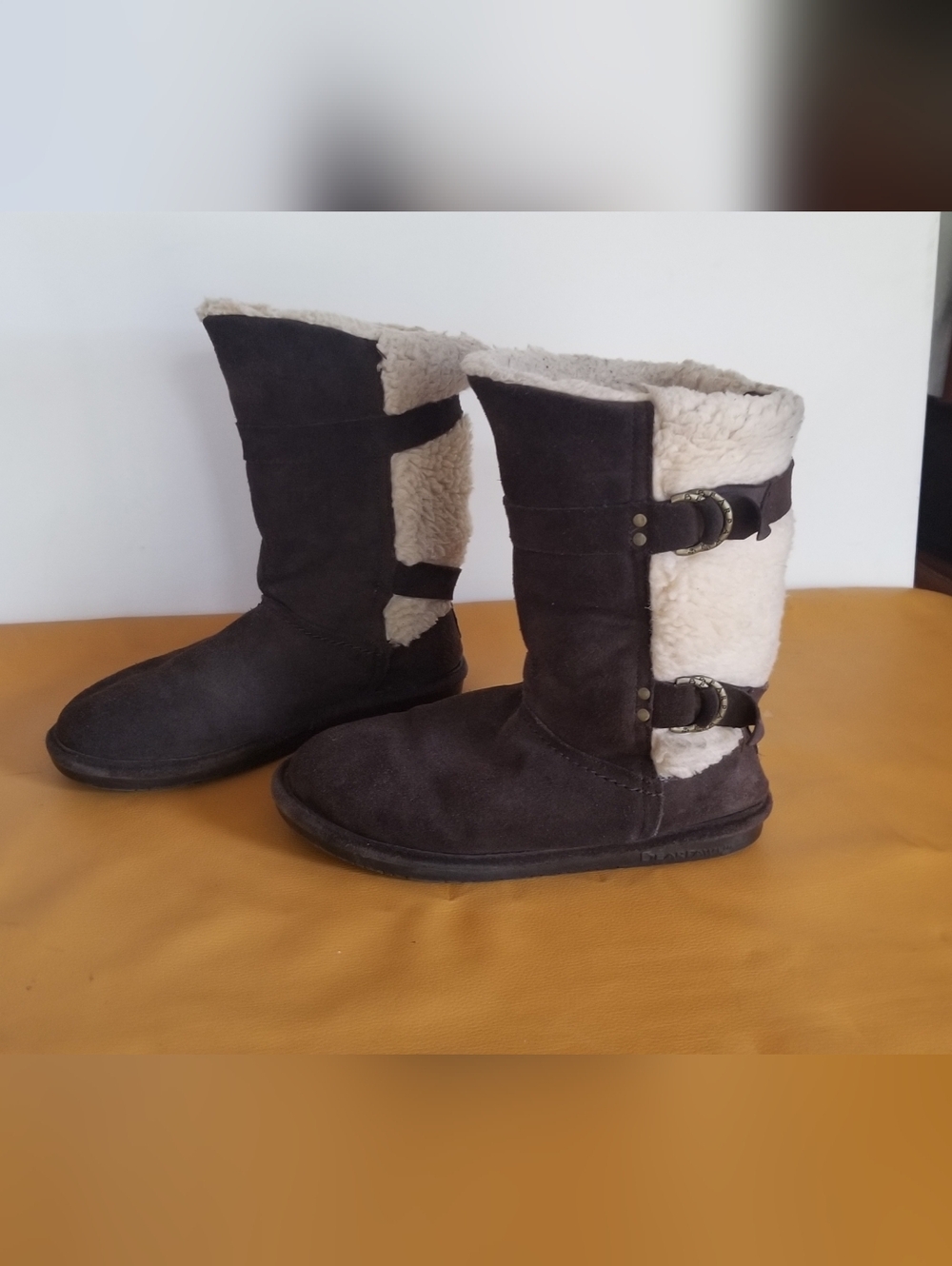 BearPaw Dark Brown Suede Winter Boots with Cream Shearling
